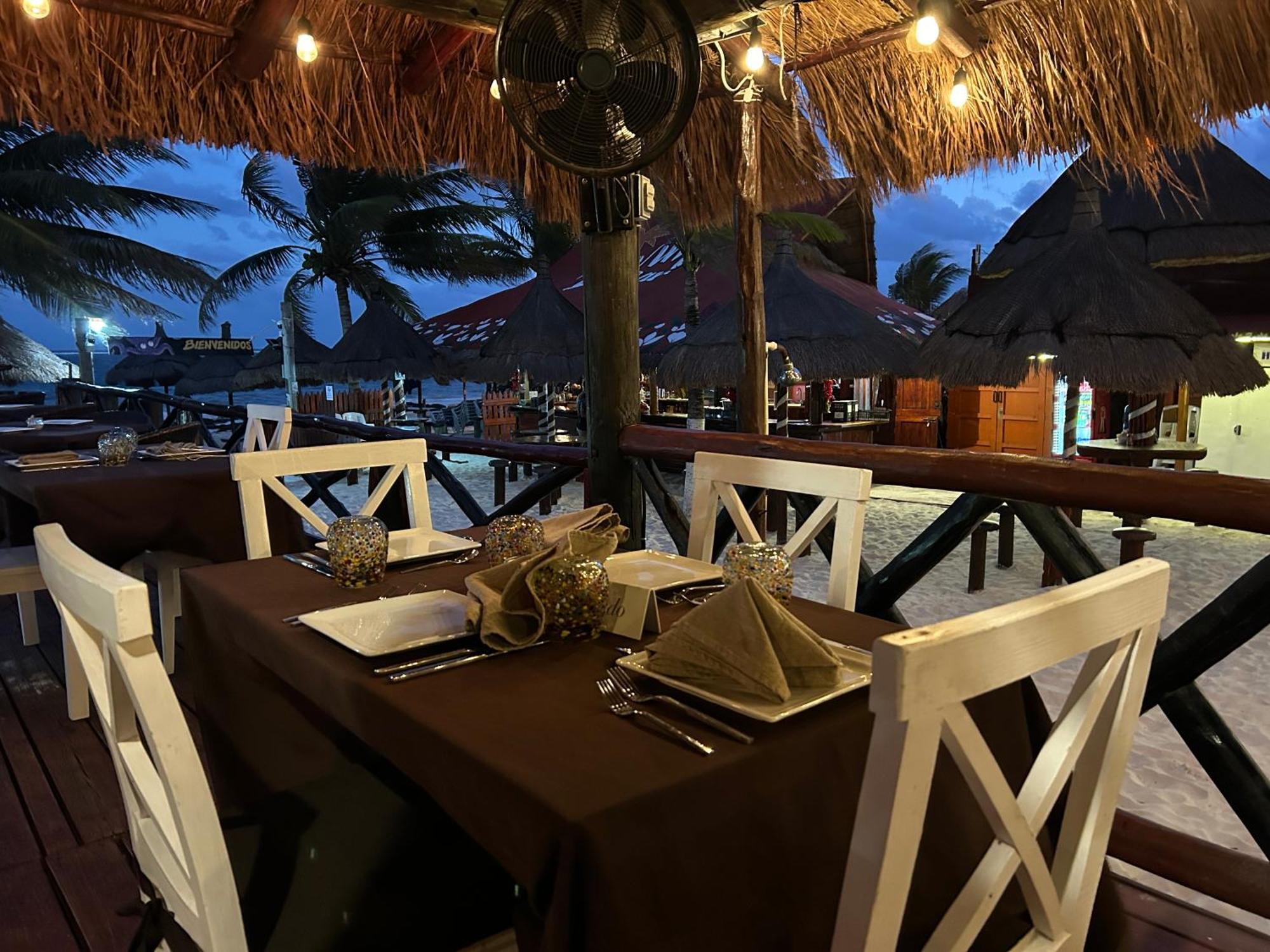 The Diving Lodge Downtown Puerto Morelos Exteriör bild